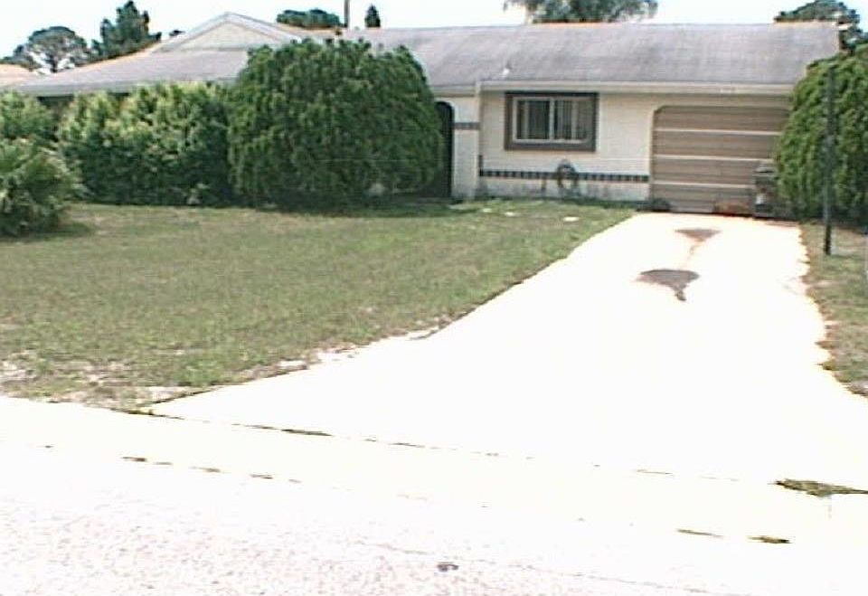 1st image of 675 24th Pl SW