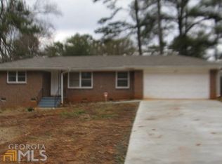 2098 Snapfinger Rd, Decatur, GA 30035