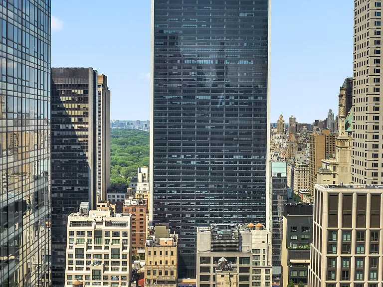20 W 53rd St #32B — Photo 10