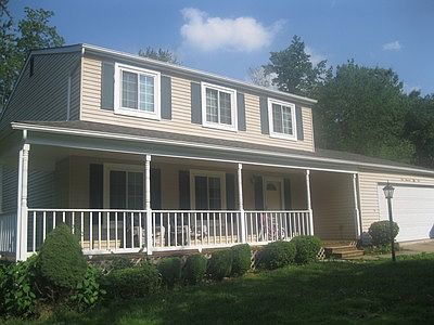 2nd image of 4051 Croaker Ln