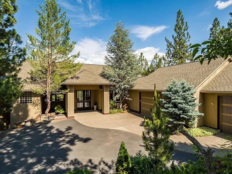 3560 NW Braid Dr