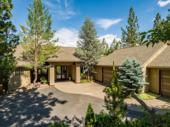 3560 NW Braid Dr, Bend, OR 97703