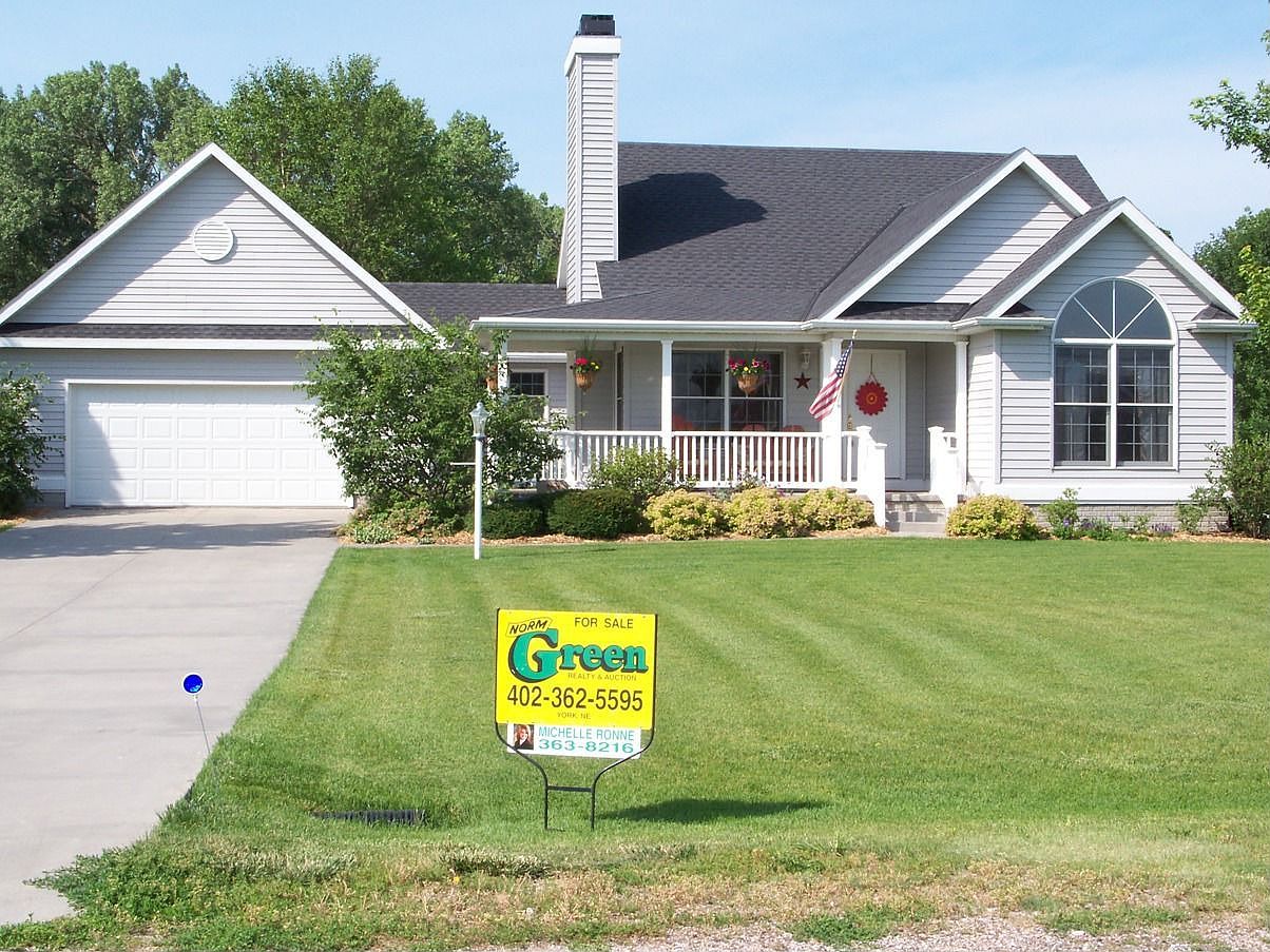 1352 Lakeview Ct, Mc Cool Junction, NE 68401 Zillow