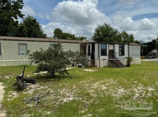 8322 Tavira St, Navarre, FL 32566