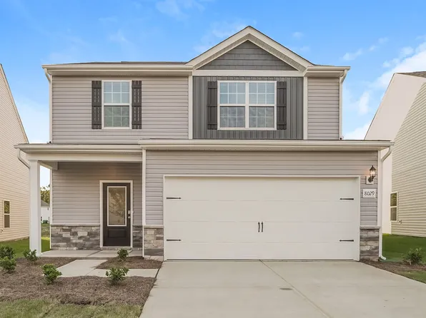 8029 Moose Creek Dr, Charlotte, NC 28214