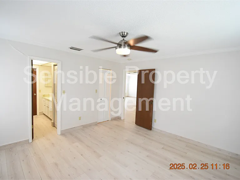 12217 104th Ln — Photo 21