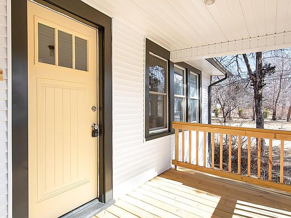 5th image of 2972 N Wedgewood Dr