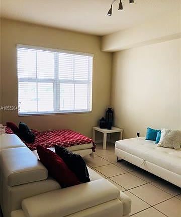 3rd image of 11605 NW 89th St APT 217
