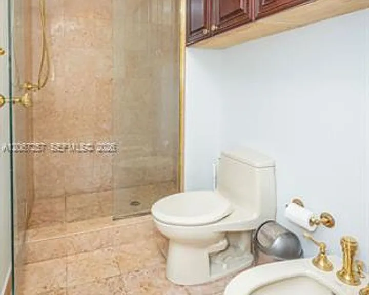 20935 NE 37th Ct #Townhouse 20935 — Photo 41
