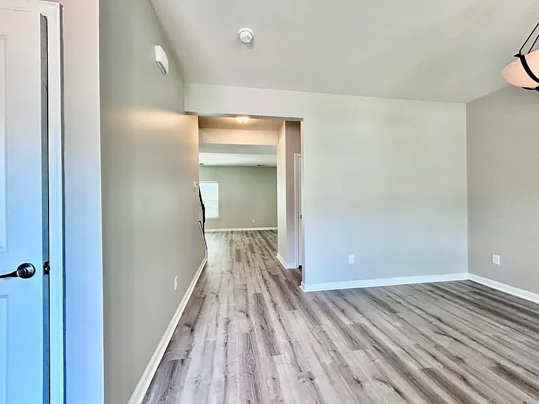 5453 Brandon Bluff Way — Photo 8