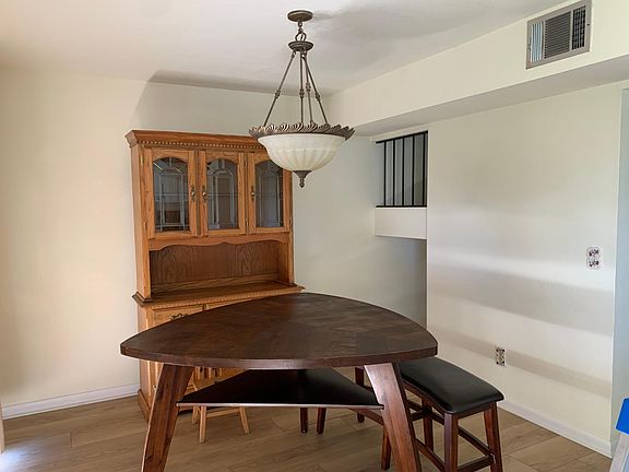 3rd image of 1411 SE Colchester Cir