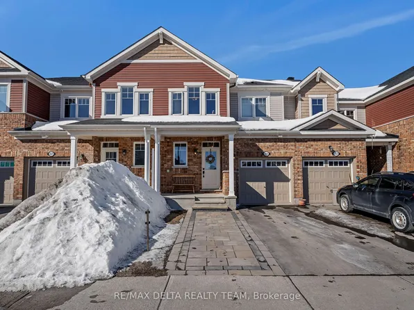 255 Willow Aster Cir, Ottawa, ON K4A 1C7