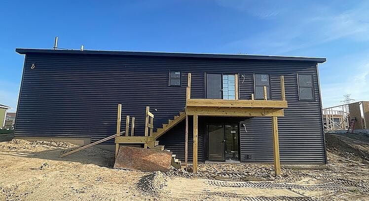 2nd image of 516 Dayspring Ct