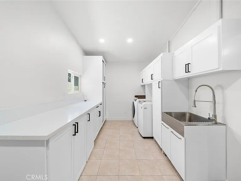 1610 Amador Ave #A — Photo 23