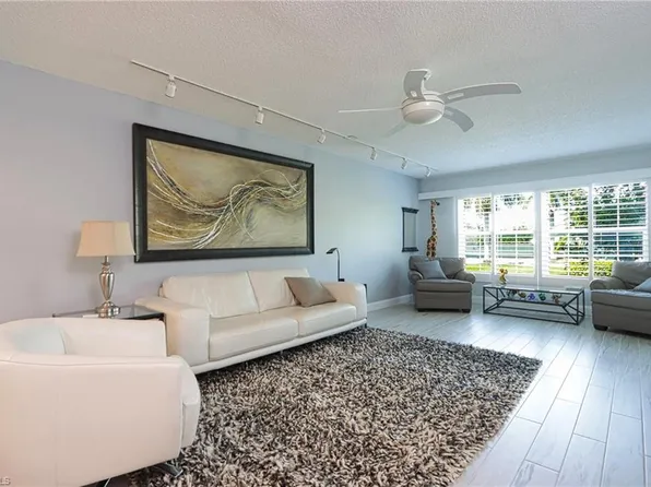 4200 Belair Ln APT 114, Naples, FL 34103