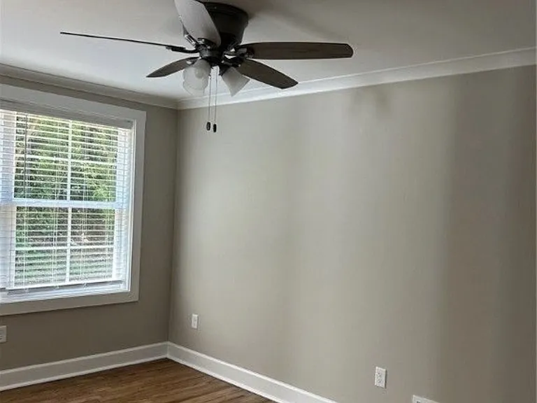 100 Timothy Pl — Photo 16