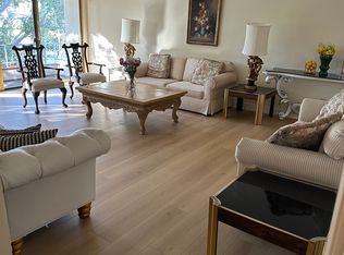 910 S Holt Ave APT 201, Los Angeles, CA 90035