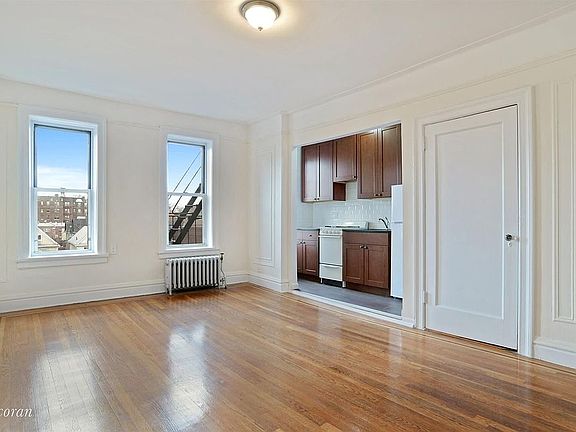 3rd image of 42-22 Ketcham St #D10