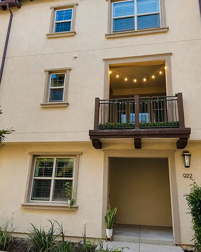 922 Slate St Photo 1