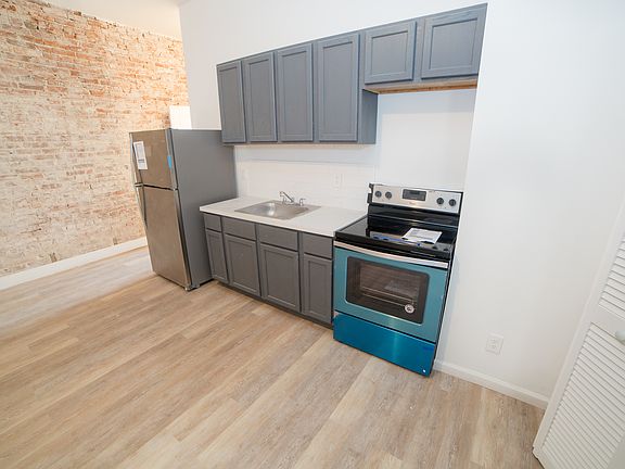 5th image of 5040 Lotus Ave