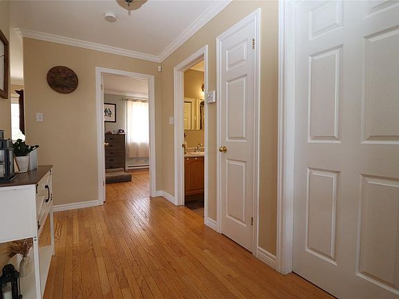 5th image of 14 Ingerman Street