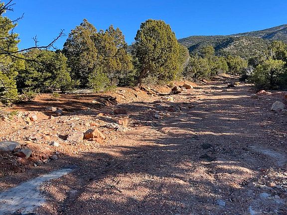 2nd image of 2577 W Spring Canyon Rd #2541