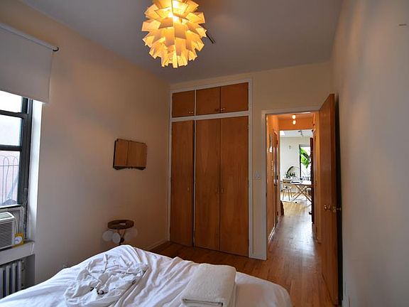 5th image of 214 E 11th St APT 6A