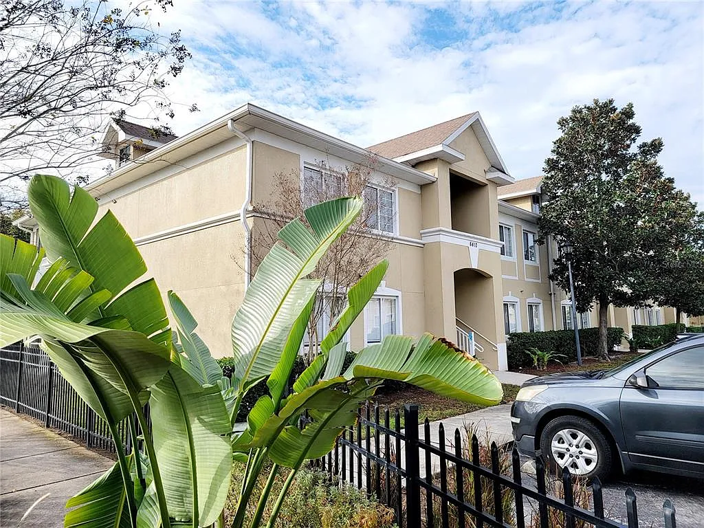 3 bed, 2.0 bath, 1151 sqft, $1,695 — Photo 1