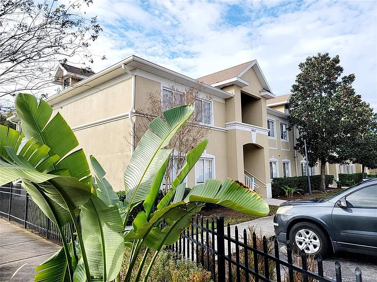 6410 Cypressdale Dr #201 — Photo 1