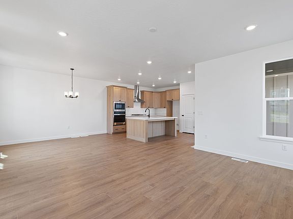 5th image of 6637 W Mount Bristol Ln #107
