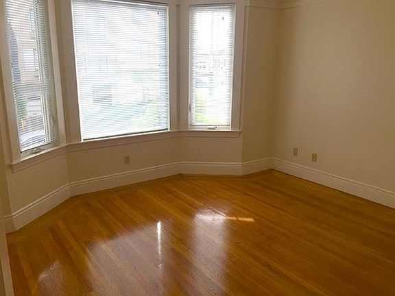 4th image of 2240 Balboa St #3