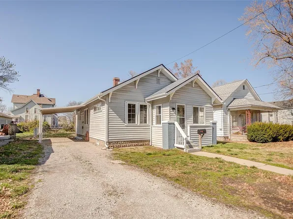 211 E Arch St, Jerseyville, IL 62052