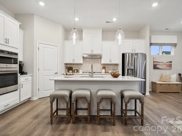 8679 Miles Gap Rd, Indian Land, SC 29707