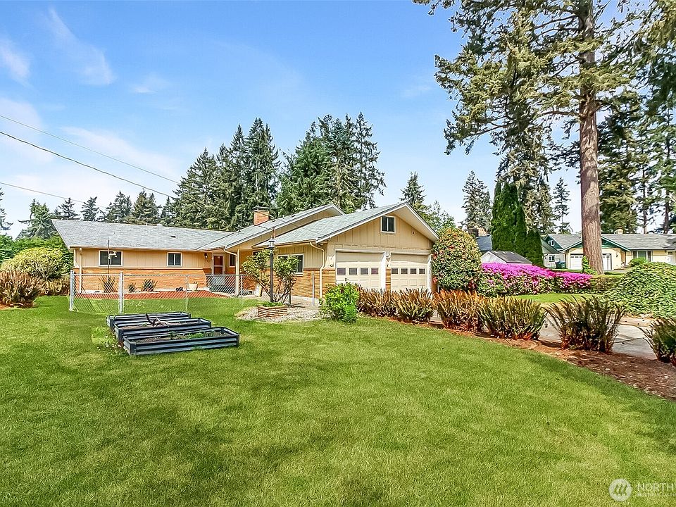1st image of 327 Logger Court SE