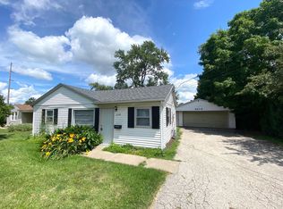 6208 N Northmoor Ct, Peoria, IL 61614