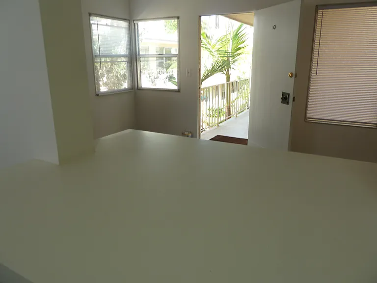 1022 2nd St #20 — Photo 12