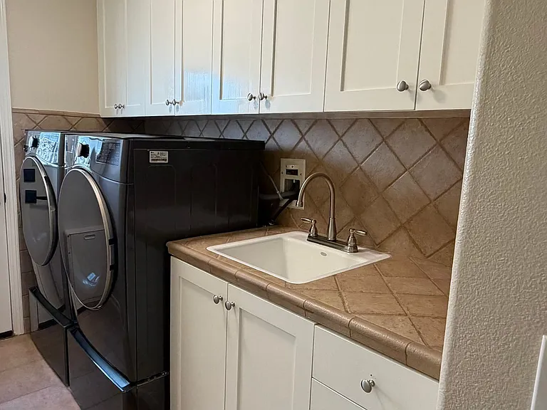 21591 Hummingbird St — Photo 27