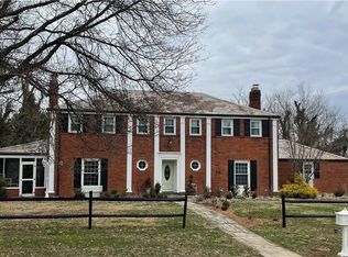 1963 Brenton Rd, Cambridge, OH 43725