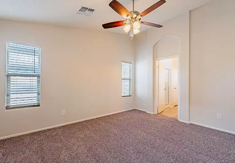 5040 S 235th Dr — Photo 13