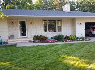 3532 Longfellow Rd N, Fargo, ND 58102