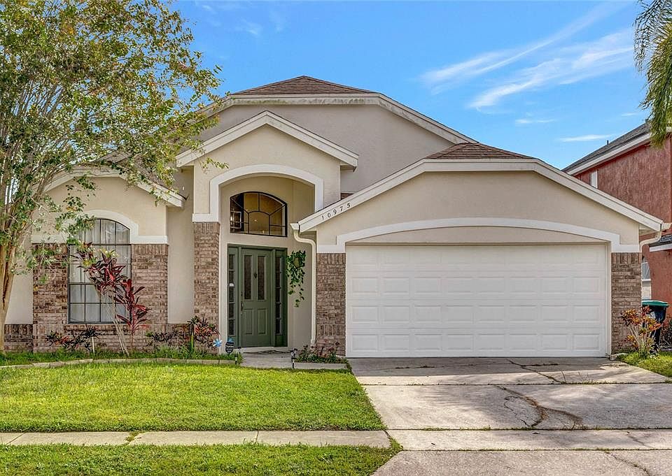 1st image of 10975 Norcross Cir