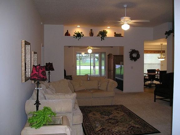 4th image of 634 Watercrest Dr