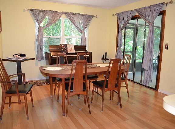 5th image of 722 Saco Ct
