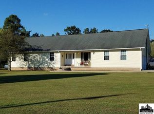 26 Webb Ct, Ona, WV 25545