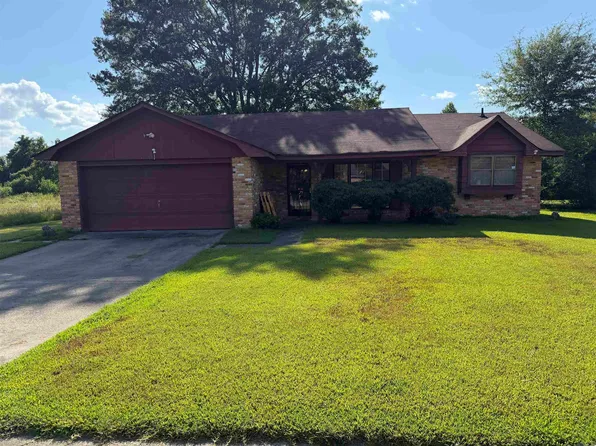 3002 S Taft St, Pine Bluff, AR 71603