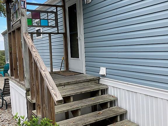 Back porch parking area