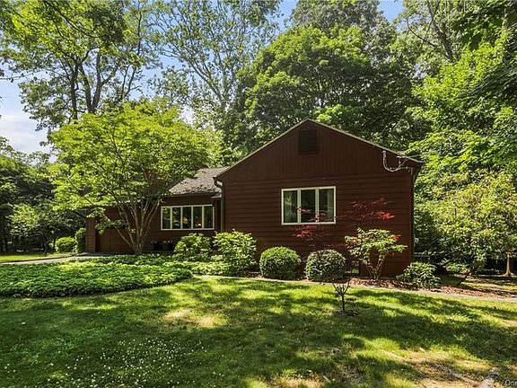 2nd image of 179 Cleveland Dr