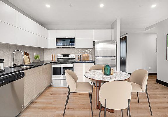 4th image of 88 Linden Blvd APT 2I