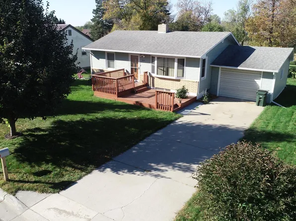 324 10th Ave SE, Elbow Lake, MN 56531