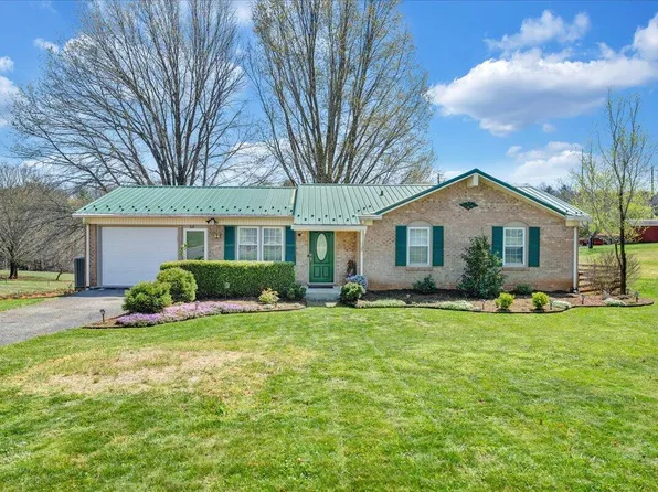 68 Michael Ave, Ferrum, VA 24088